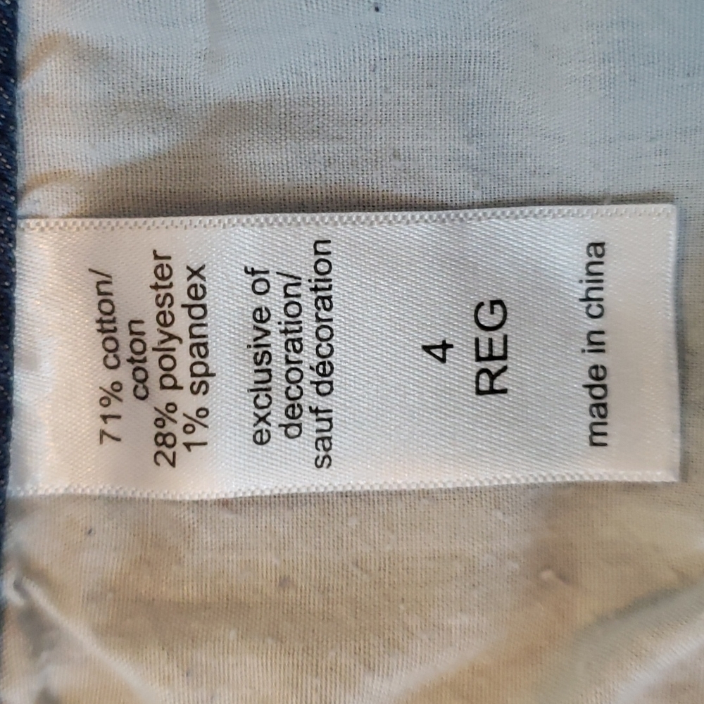 Maurices blue, denim jeans size 4. Excellent pre owned condition. - Picture 5 of 5